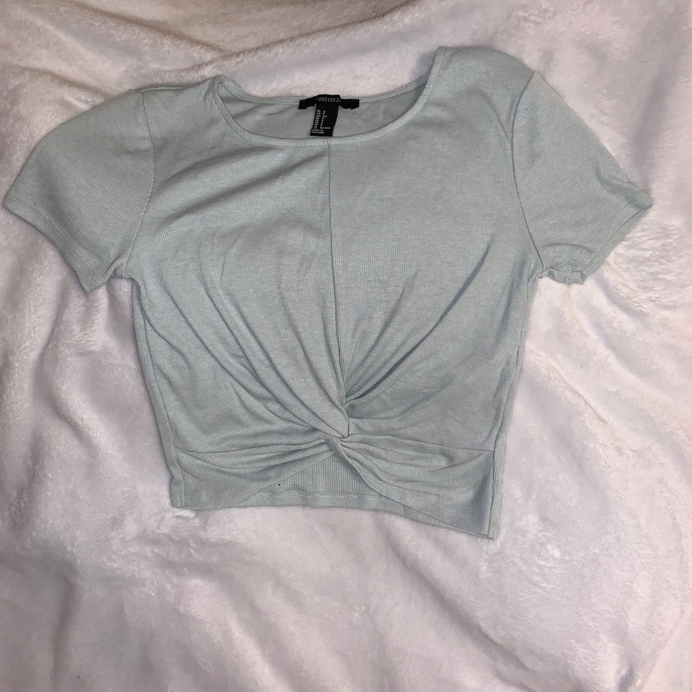 Cropped knotted forever 21 shirt
